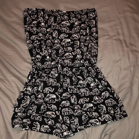 Forever 21 Dresses & Skirts - Forever 21 strapless romper